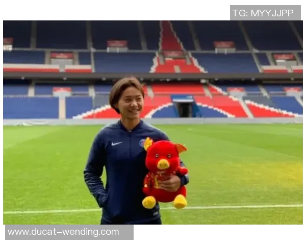 我国足坛当今留洋第1人：王博豪荷乙造点，完全坐稳主力！