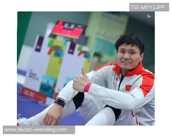 激战九局！福建男人花剑集体夺银